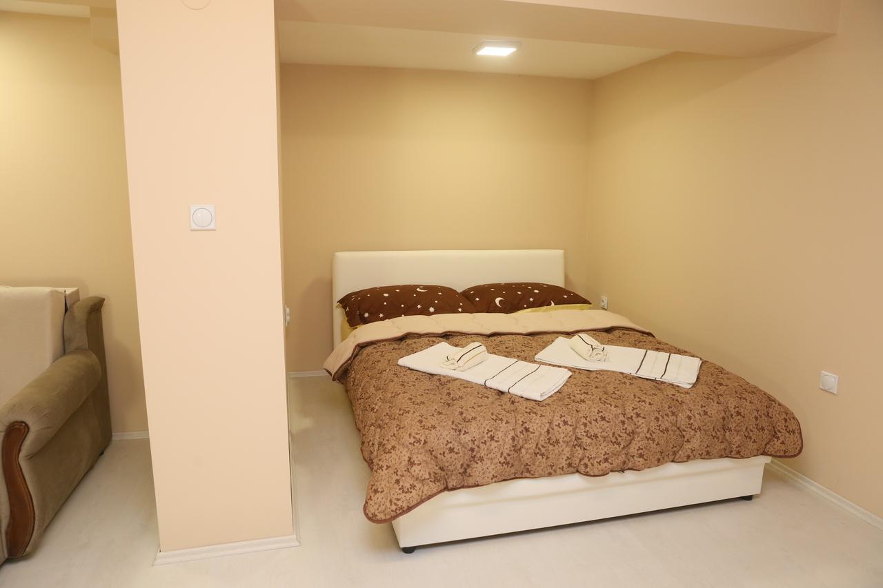 Apartman Centar 2 Subotica Buitenkant foto